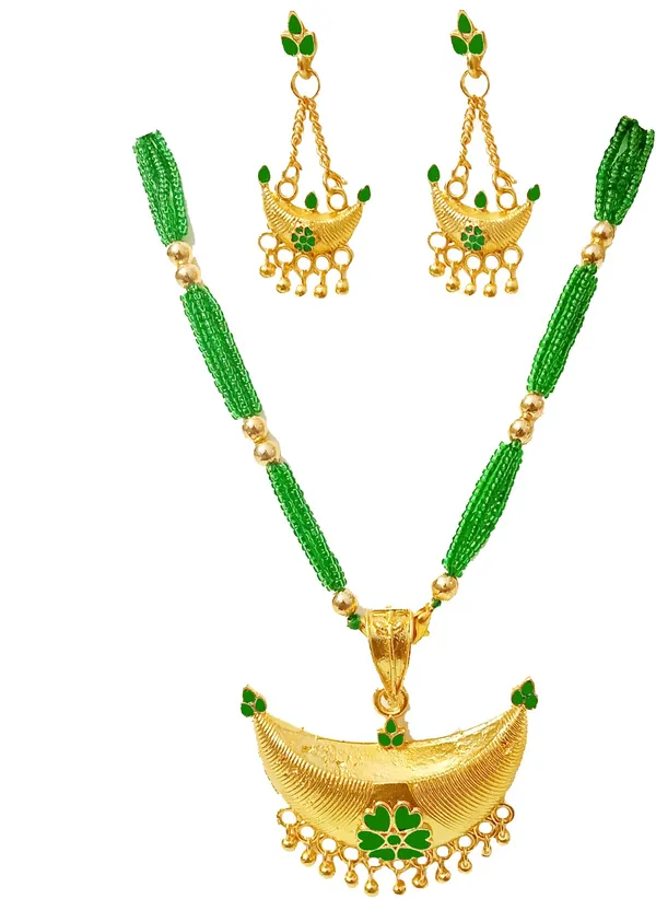 Assamese_Traditional_Gold_Plated_Green_Colour_Joonbiri_Tassel_Jewellery_Set_For_Women